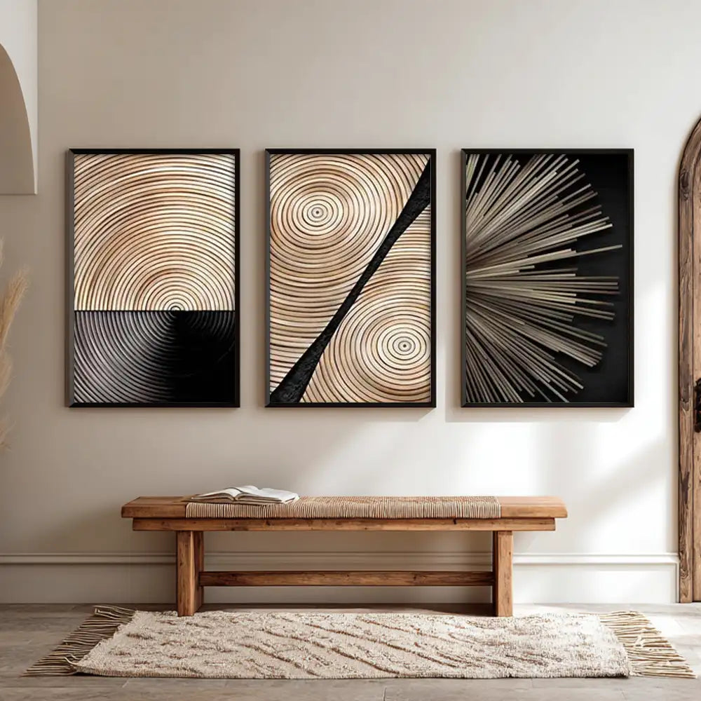 Composicion de 3 cuadros negro y dorado