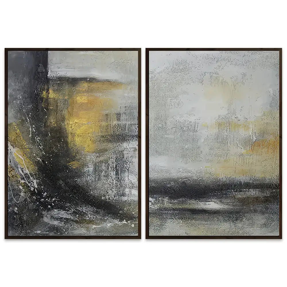 Cuadro abstracto pintado a mano con textura en tonos dorados y gris