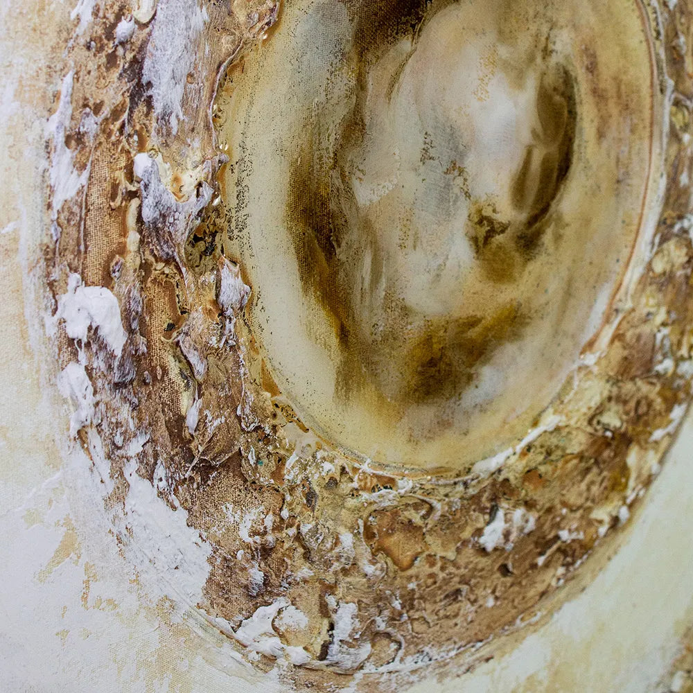 Cuadros con relieve en tonos tierra y texturas erosionadas