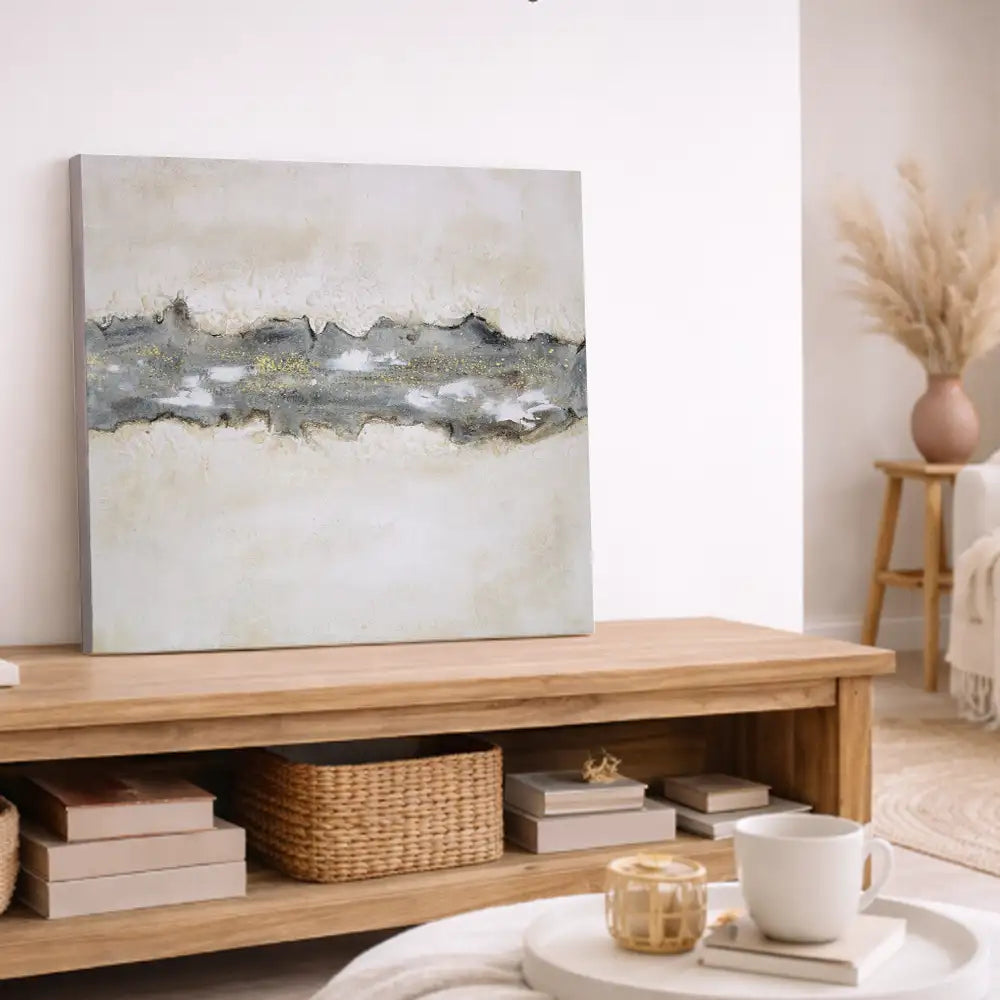 FALLA — Textura en capas y dorado apagado