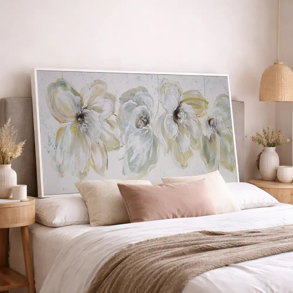 Cuadros modernos de flores grandes en blanco y beige