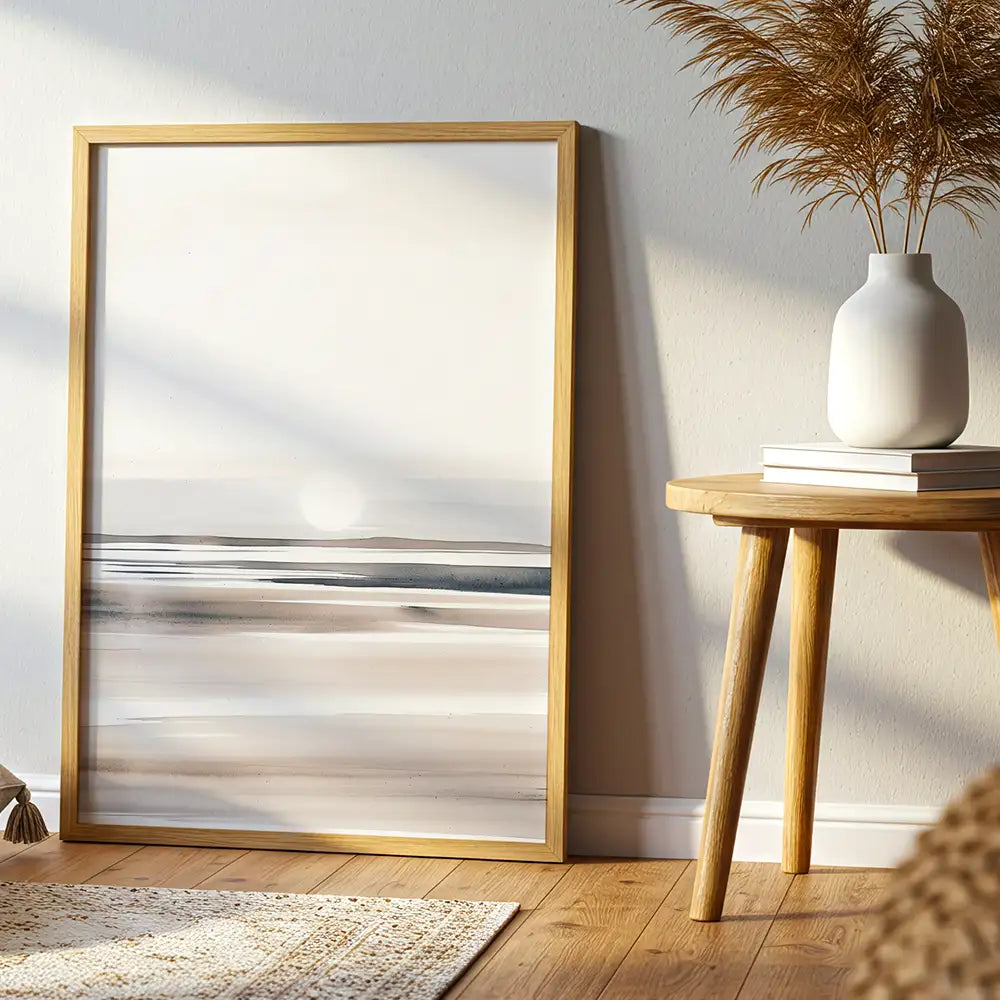 Sol blanco y horizontales suaves (50×70, madera natural)