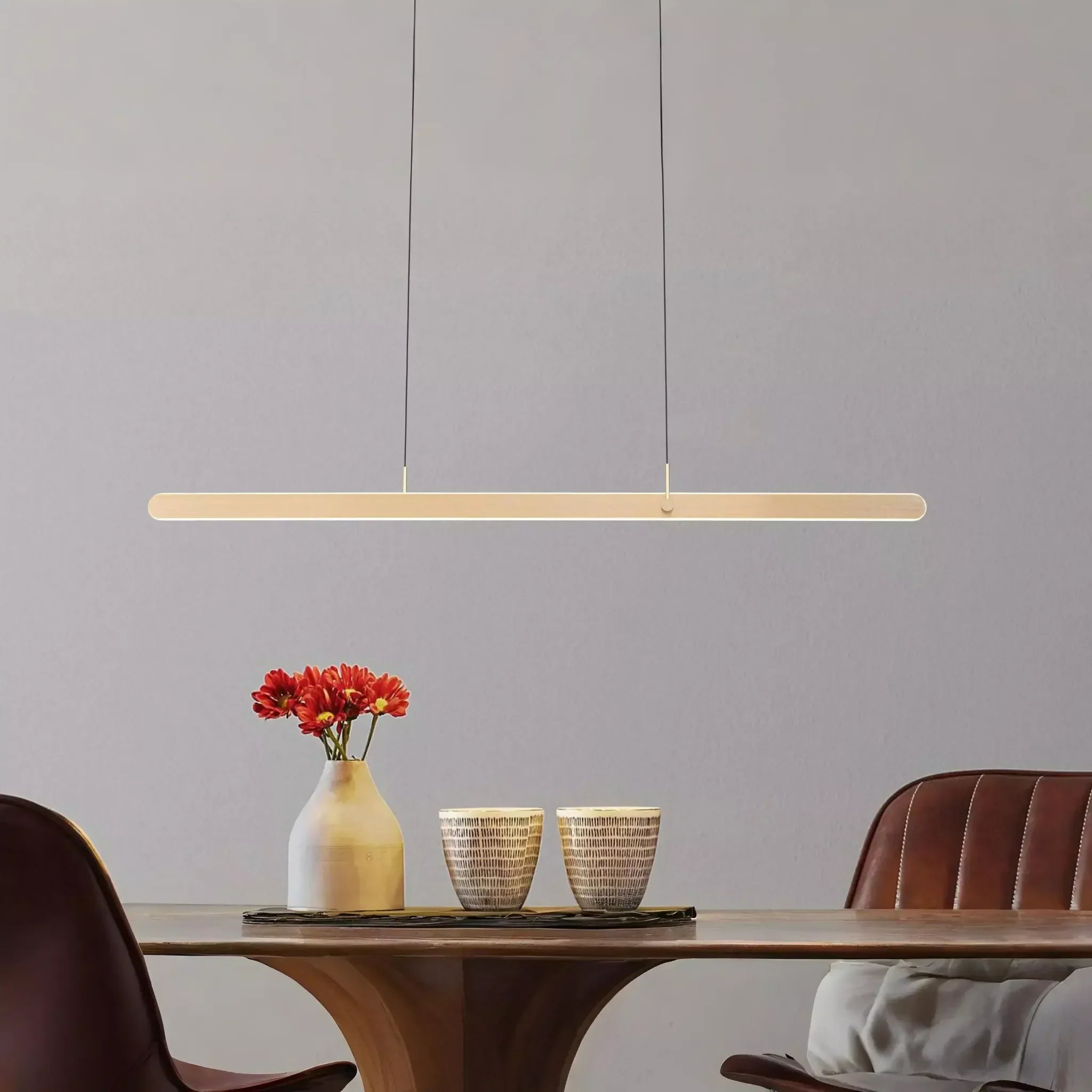 Lámpara colgante LED dorada | Diseño contemporáneo