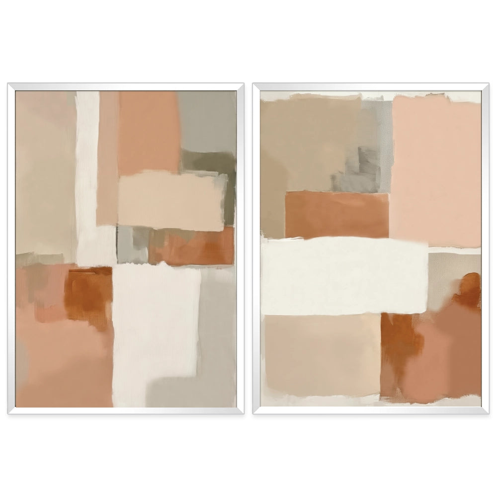 Díptico de cuadros abstractos en tonos arena y terracota con marco blanco