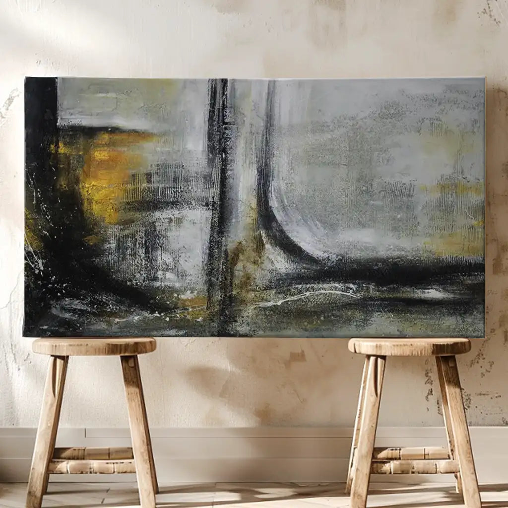 Cuadro abstracto pintado a mano con textura en tonos dorados y gris