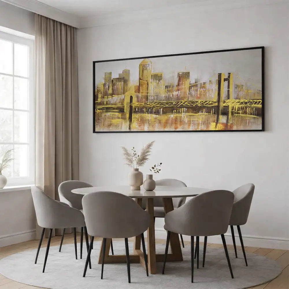 Cuadro de ciudad nocturna en tonos dorados