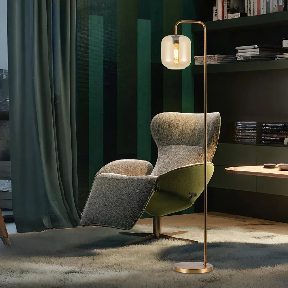 Lámpara de pie de cristal y latón cepillado para salón - DekoArte